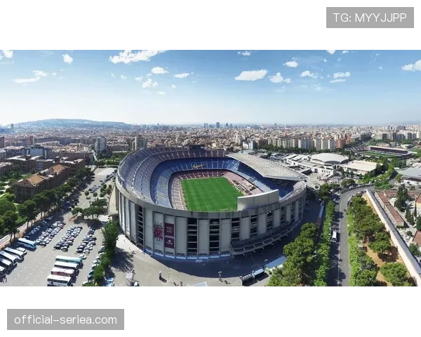 巴塞罗那市长宣布诺坎普周边交通改造计划,以应对比赛日拥堵 巴塞罗那市长宣布诺坎普周边交通改造计划,以应对比赛日拥堵